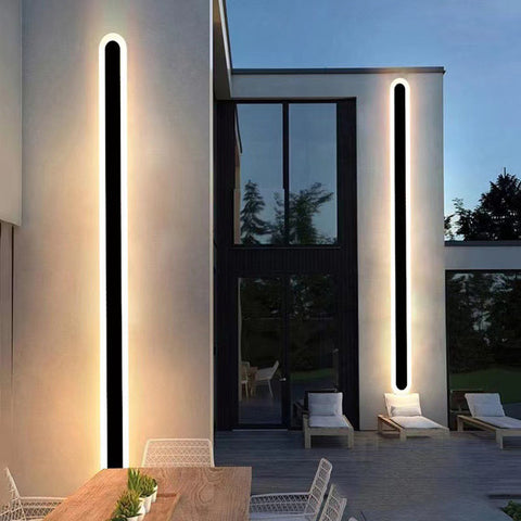Linear LED Outdoor Wall Light for Patio, Entryway, and Garden Lighting