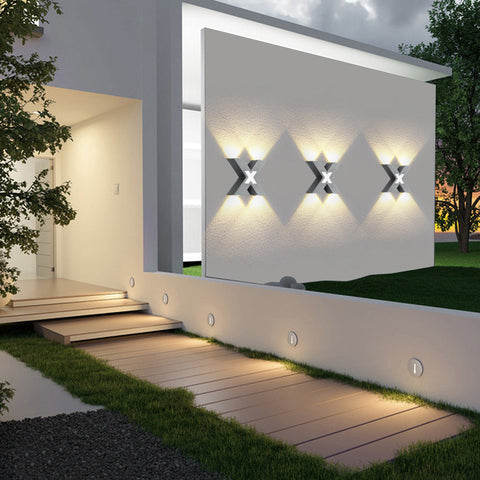 X-Design Outdoor LED Wall Light with Up-and-Down Beams