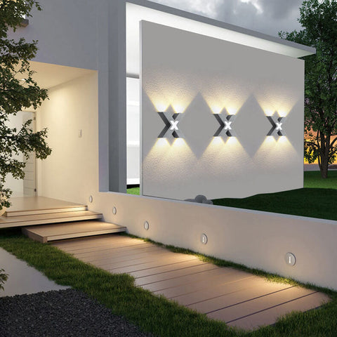 X-Design Outdoor LED Wall Light with Up-and-Down Beams