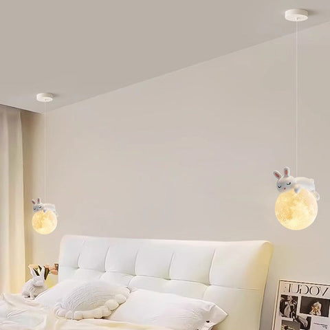 Moon Pendant Light with Resin Bear for Cozy Ambient Lighting