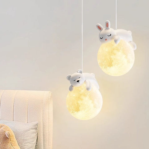 Moon Pendant Light with Resin Bear for Cozy Ambient Lighting