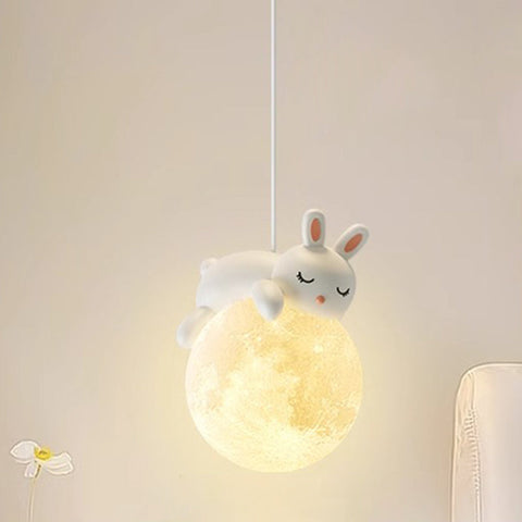 Moon Pendant Light with Resin Bear for Cozy Ambient Lighting