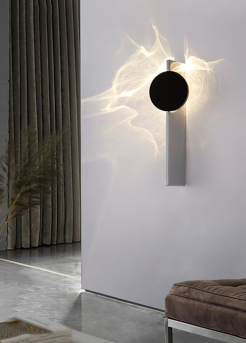 Kinetic Shadow Wall Lamp with Adjustable Light Reflection