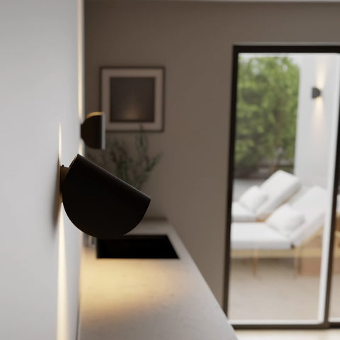 Adjustable Aluminum LED Wall Light for Indoor and Outdoor Lighting