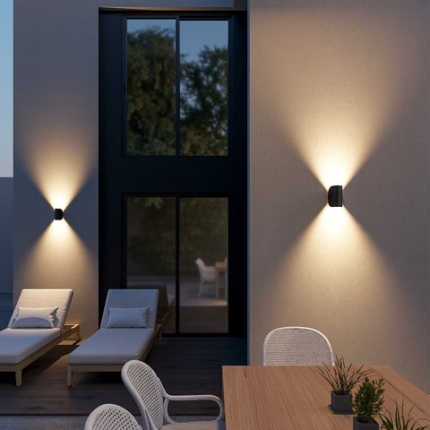 Adjustable Aluminum LED Wall Light for Indoor and Outdoor Lighting
