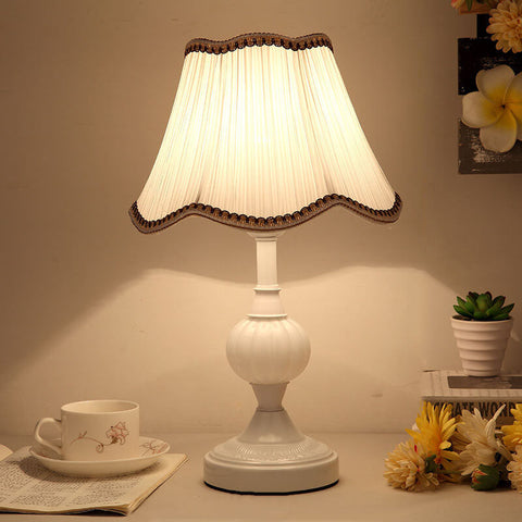 Table Lamp with Traditional Floral Shade