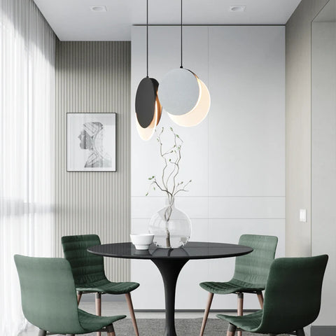 Two-tone Orb Pendant Light with Round Two-tone Orbs