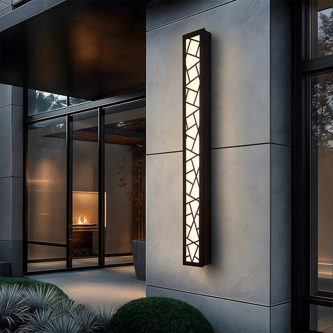 Outdoor Wall Light with Diagonal Lattice and LED Diffuser