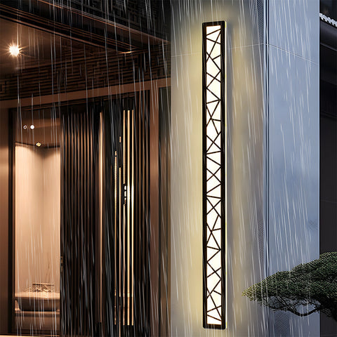 Outdoor Wall Light with Diagonal Lattice and LED Diffuser