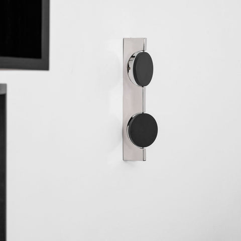 Kinetic Shadow Wall Lamp with Adjustable Light Reflection