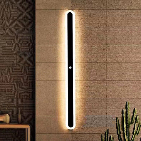 Linear LED Outdoor Wall Light for Patio, Entryway, and Garden Lighting