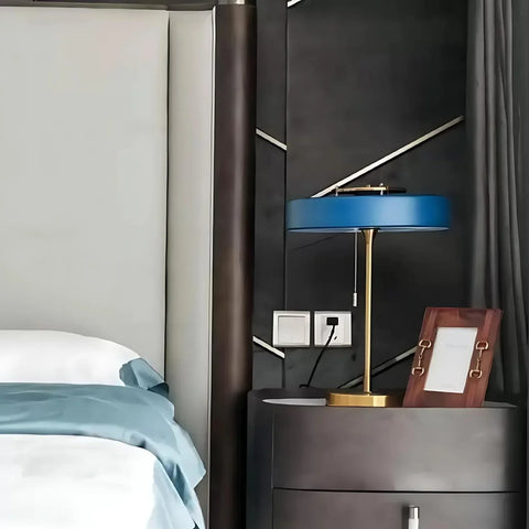 Table Lamp with Metal Drum Shade and Pull-Chain Switch