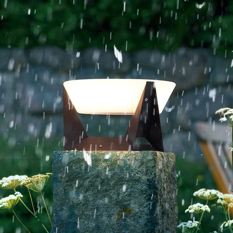 Solar LED Post Light with Three Color Temperatures