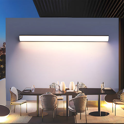Modern Outdoor LED Wall Light with Weather-Resistant Aluminum Design