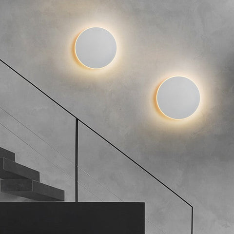 Round Aluminum LED Wall Sconce for Hallways, Bedrooms, and Living Rooms