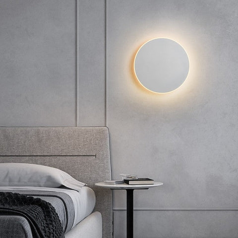 Round Aluminum LED Wall Sconce for Hallways, Bedrooms, and Living Rooms