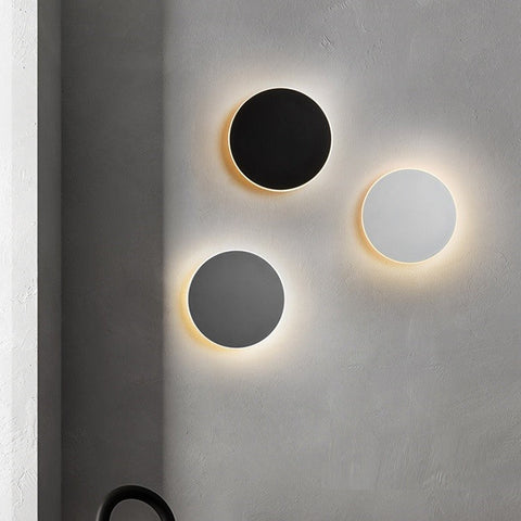 Round Aluminum LED Wall Sconce for Hallways, Bedrooms, and Living Rooms