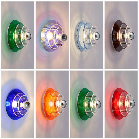Wall Light with Layered Acrylic Discs and Retro Geometric Styling
