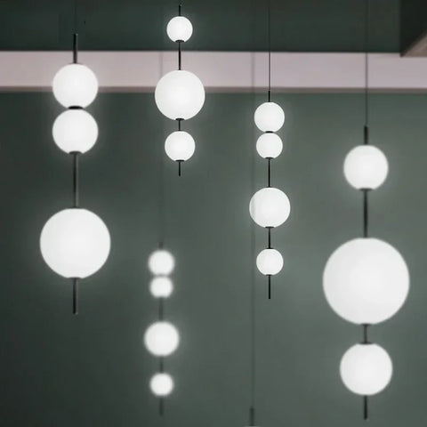 Round Globe Pendant Light with Round Hanging Globe