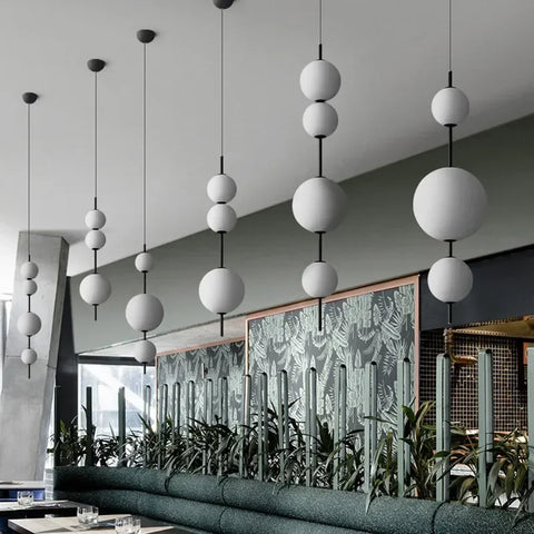 Round Globe Pendant Light with Round Hanging Globe
