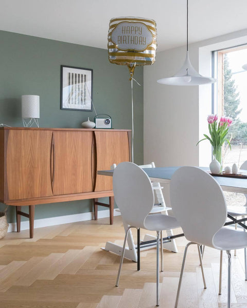 Sculptural Metal Pendant Light for Dining Room and Kitchen Lighting