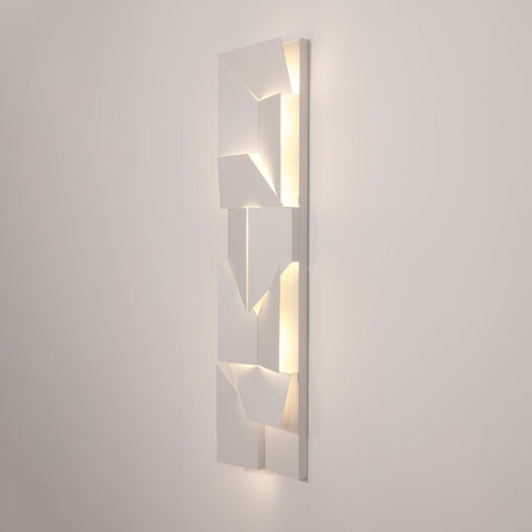 Wall Light with Geometric Aluminum Relief and Integrated LED