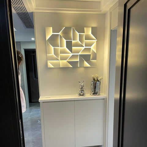 Wall Light with Geometric Aluminum Relief and Integrated LED