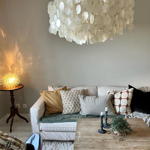 Pendant Light with Layered Natural Shell and Vintage Style