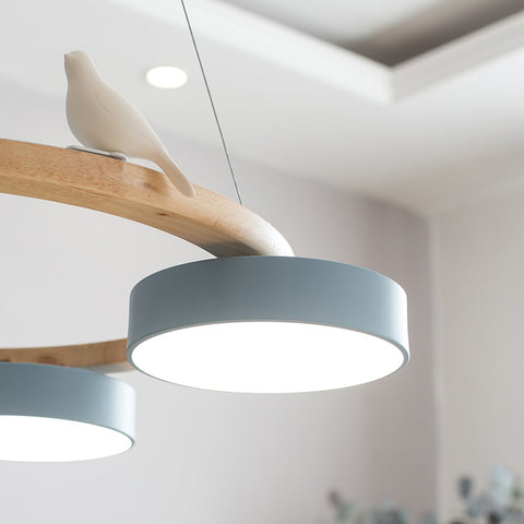 Wooden Bird LED Chandelier for Dining Room and Kitchen Lighting