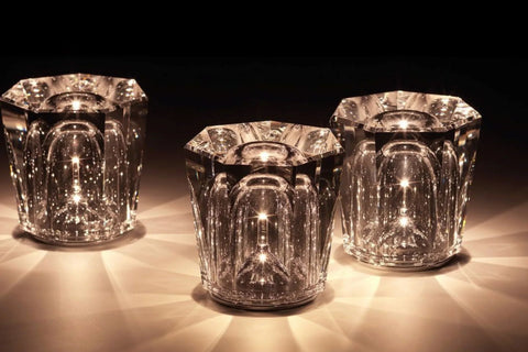 Rechargeable Faceted Acrylic Table Lamp with Diamond Pattern