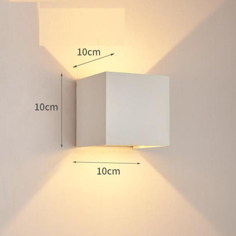 Modern LED Up and Down Wall Light for Living Rooms and Hallways