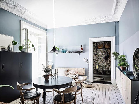 Sculptural Metal Pendant Light for Dining Room and Kitchen Lighting