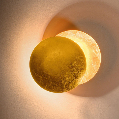 Moon Eclipse Resin Wall Lamp with Warm LED Glow and Modern Round Design