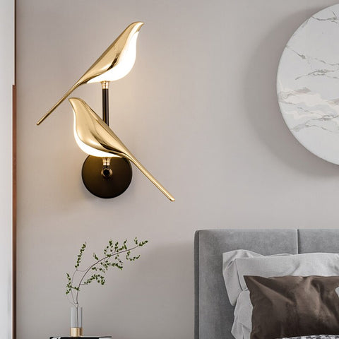 Sculptural Bird LED Wall Lamp with Magnetic Design for Modern Indoor Lighting