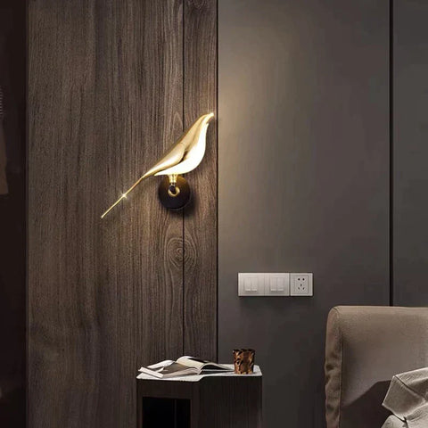 Sculptural Bird LED Wall Lamp with Magnetic Design for Modern Indoor Lighting