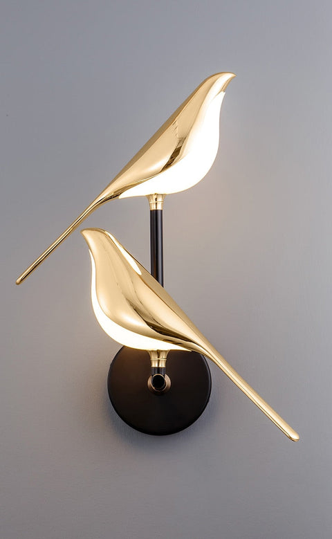 Sculptural Bird LED Wall Lamp with Magnetic Design for Modern Indoor Lighting