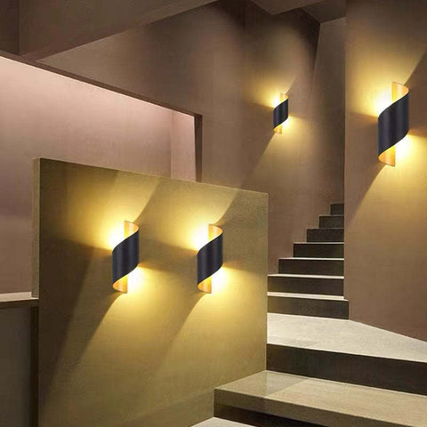 Modern Spiral Wall Light with Integrated LED Illumination and Sculptural Design