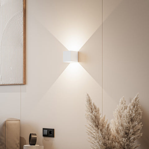 Modern LED Up and Down Wall Light for Living Rooms and Hallways